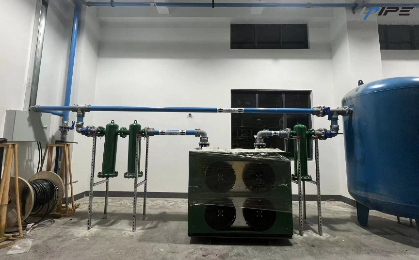 Tuber&iacute;a azul para distribuci&oacute;n de aire comprimido en plantas neum&aacute;ticas